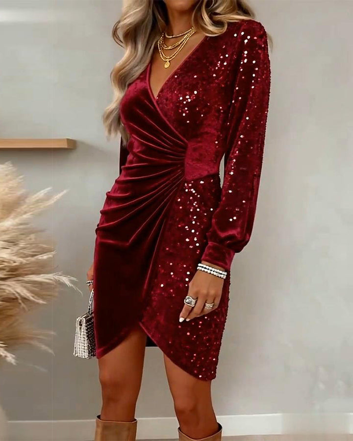Emilia | Christmas Midi Dress with V-Neck