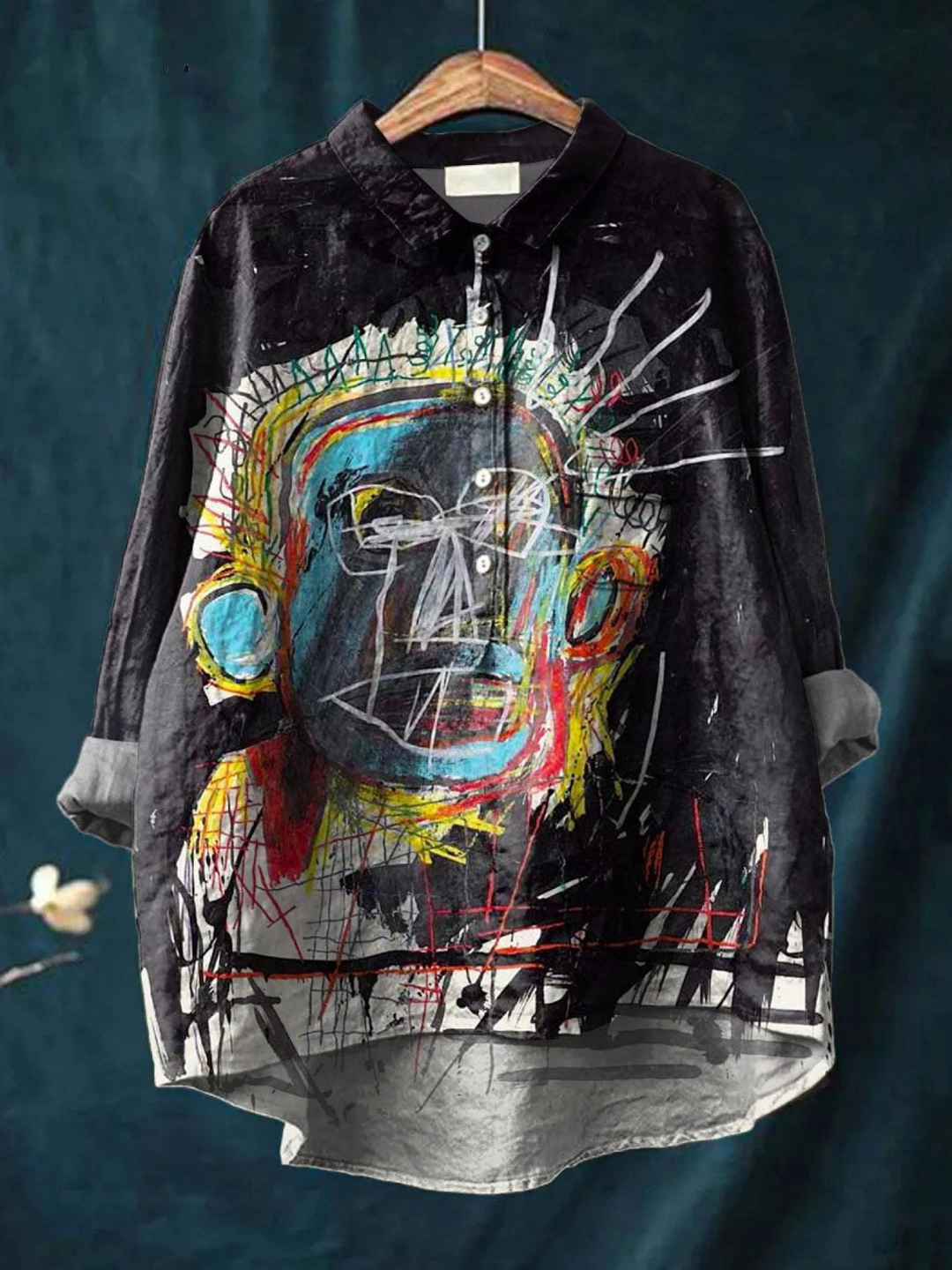 Louise | Casual T-shirt with an abstract vintage art print