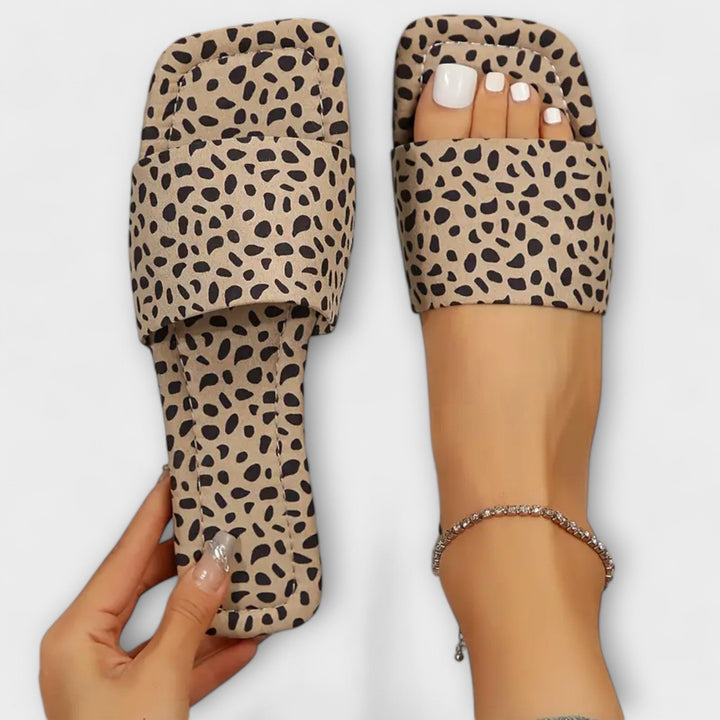 Liesbeth - Leopard Print Slippers
