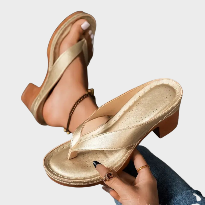 Ingeborg – Elegant Thong Sandals
