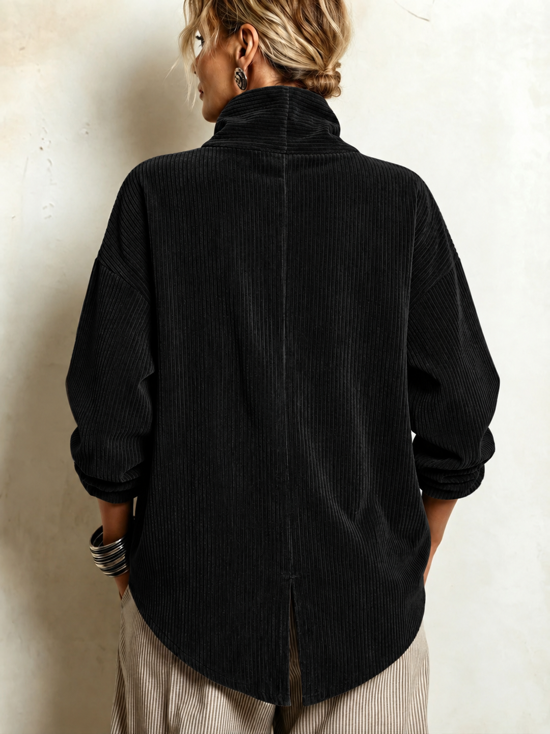 AVERY | Top Button-Up in Corduroy con Collo Avvolgente per Donna